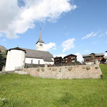 Superb With Views Of The Alps Lejlighed