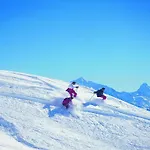 Family In Aletsch Alps * بلوالد